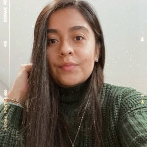 Meet your Posher, Lina